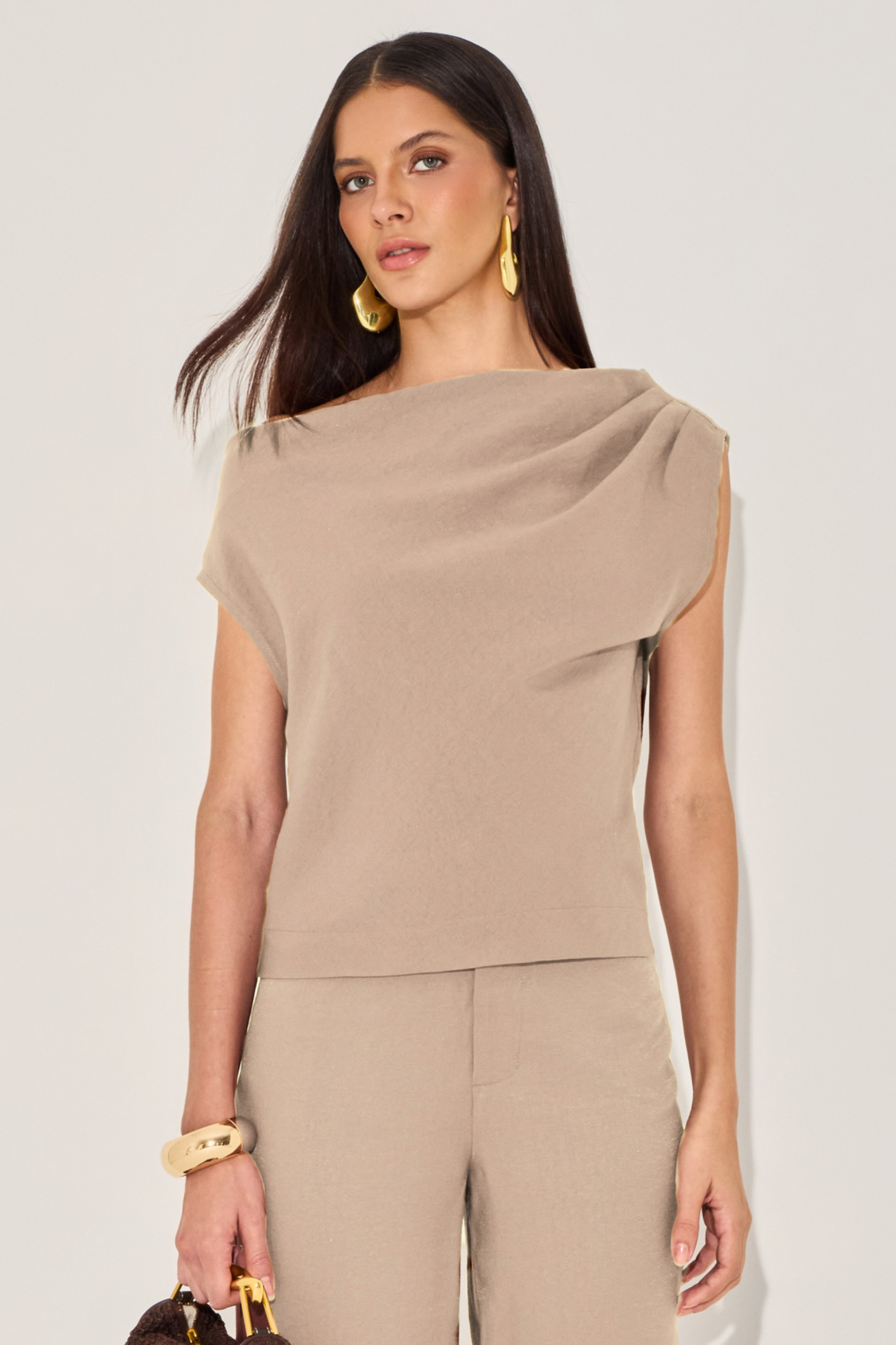Blusa Alfaiataria Mel Bege Claro 