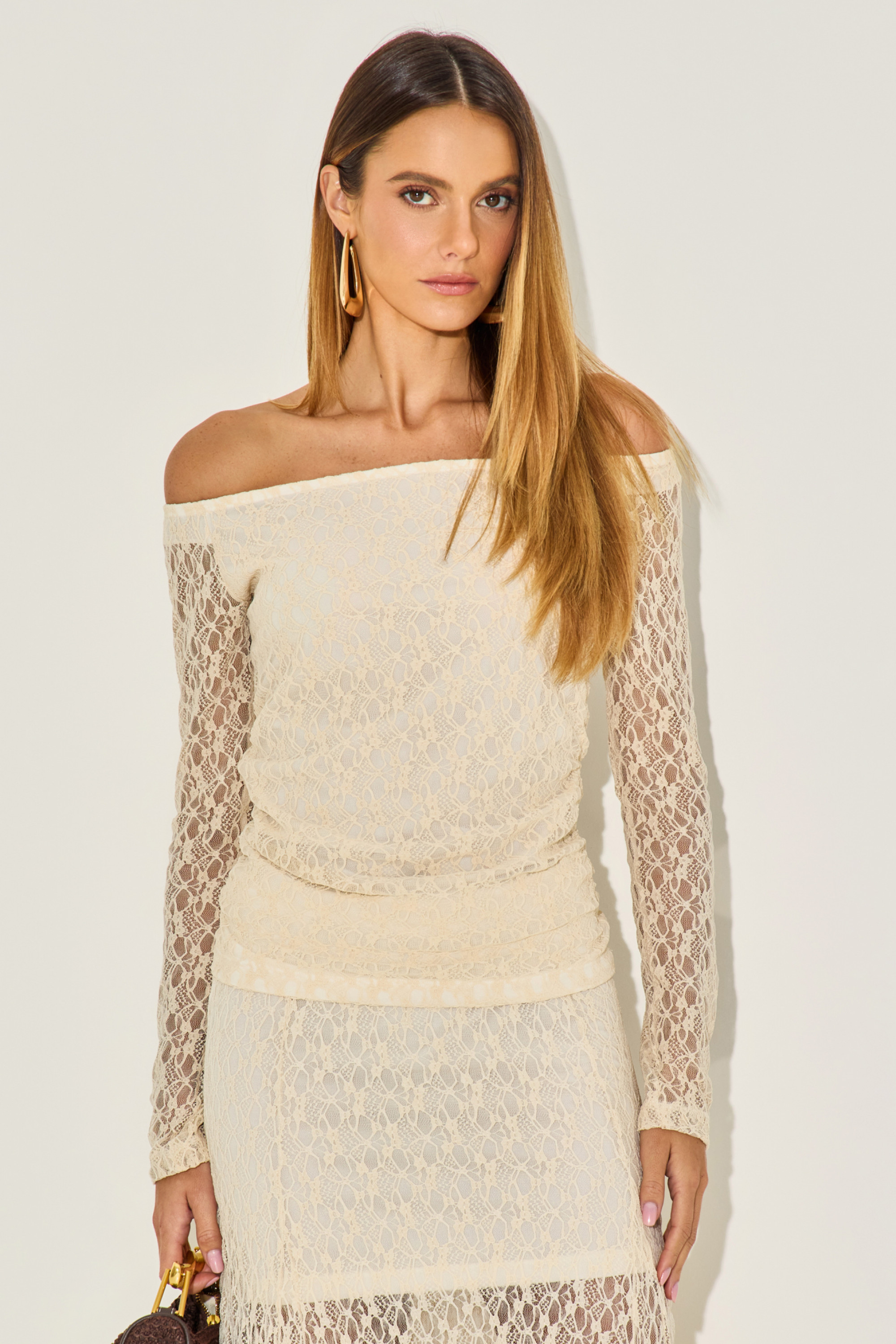 Blusa Renda Tainá Pérola