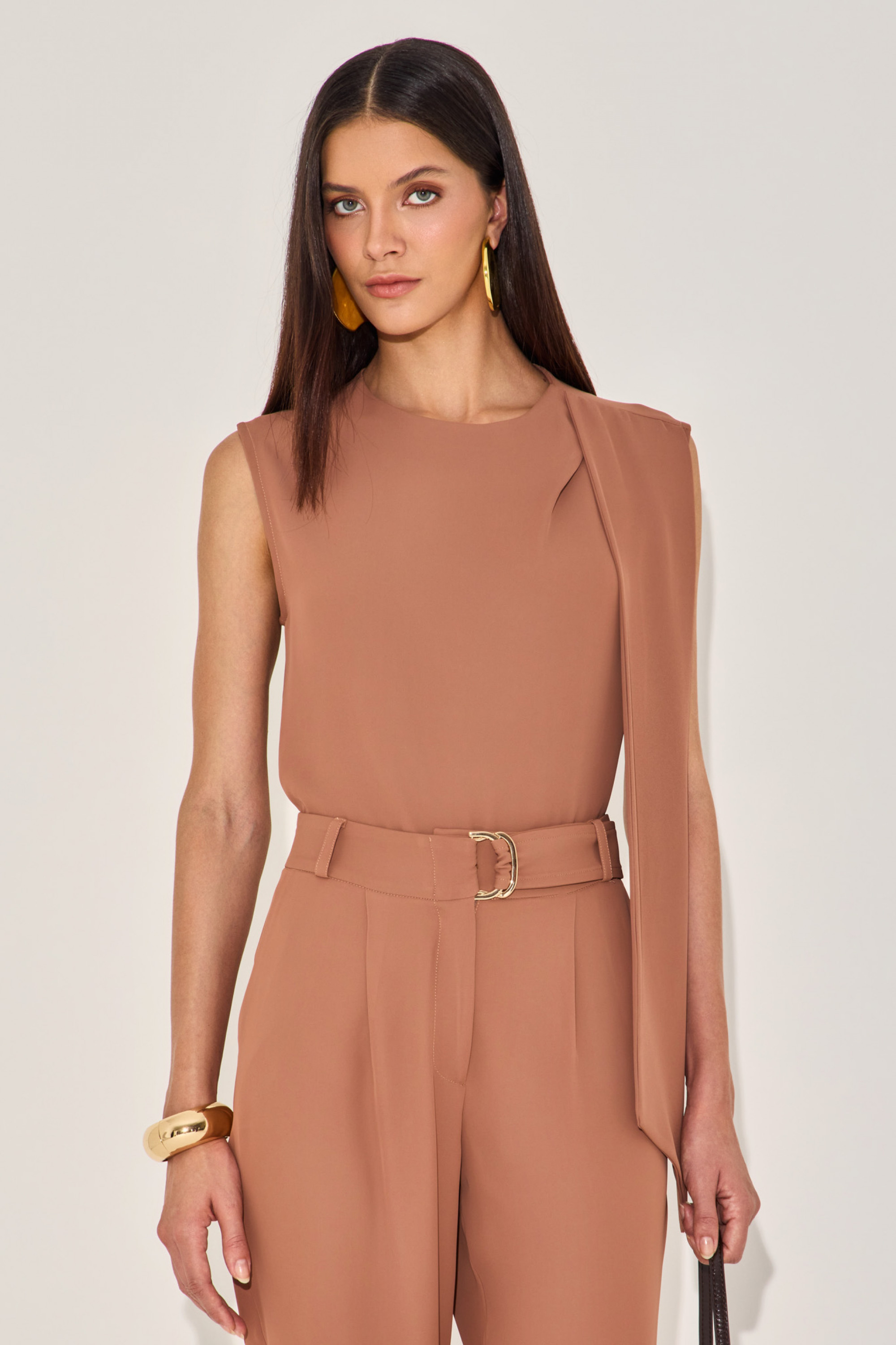 Blusa Alfaiataria Thai Mocha 