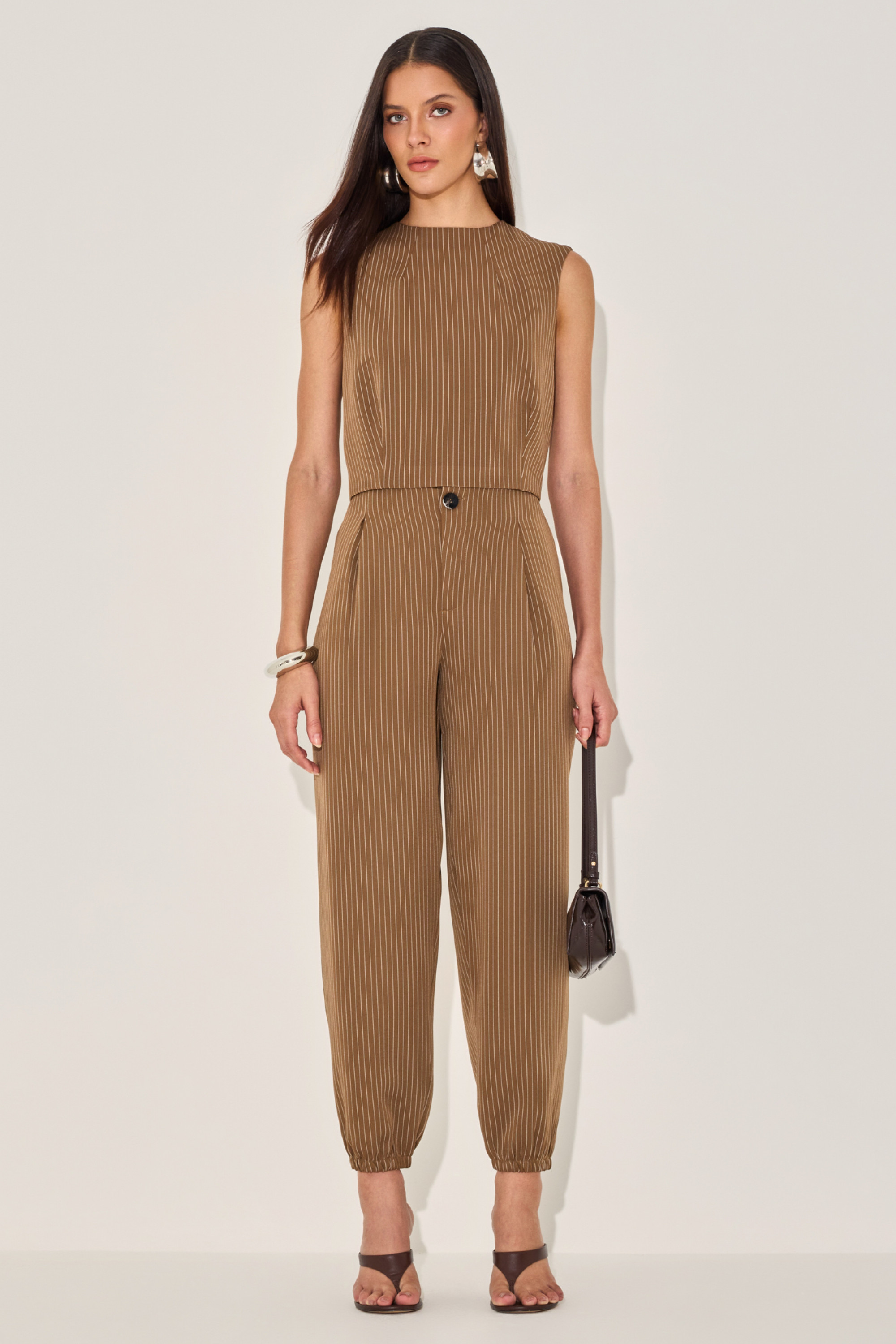 Calça Risca Jeanne Chocolate