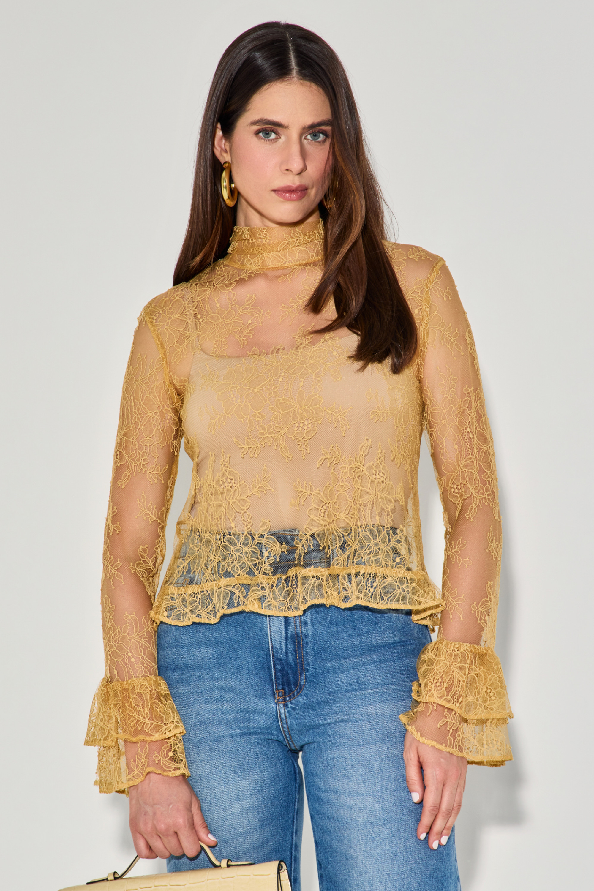 Blusa Renda Amelie Camelo