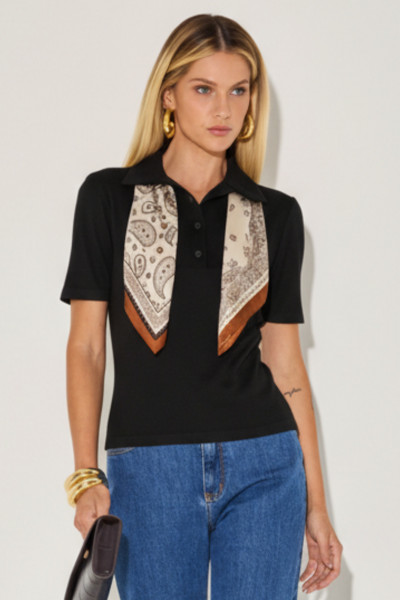 Blusa Canelada Áustria Preto