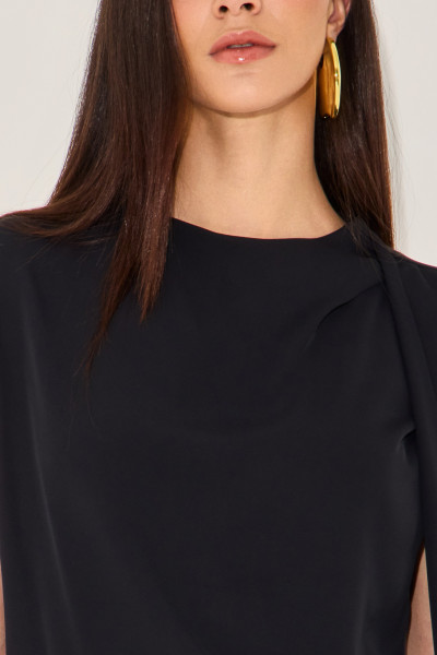 Blusa Alfaiataria Thai Preto 
