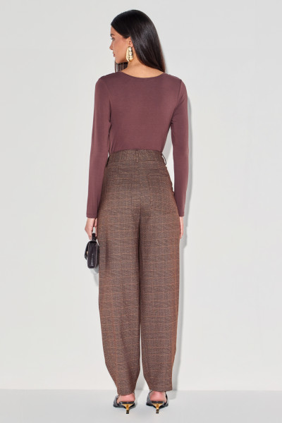 Calça Alfaiataria Xadrez Edna Marrom