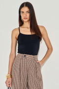 Blusa Básica Mari Preto