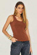Blusa Regata Rib Caetana Canela 
