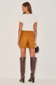 Shorts Virella Caramelo 